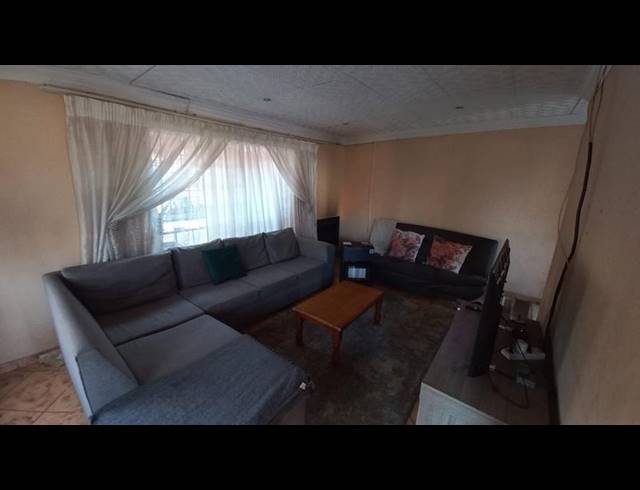 3 BEDROOM PROPERTY TO RENT IN DANVILLE